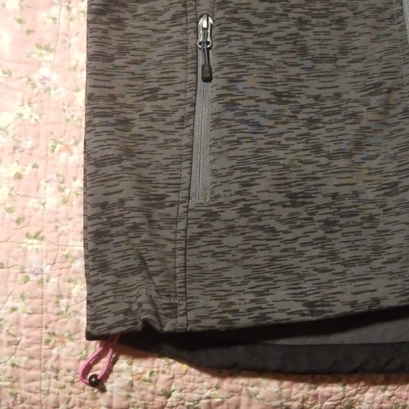 Stillwater Supply Company Softshell Hooded Jacket - Picture 4 of 4